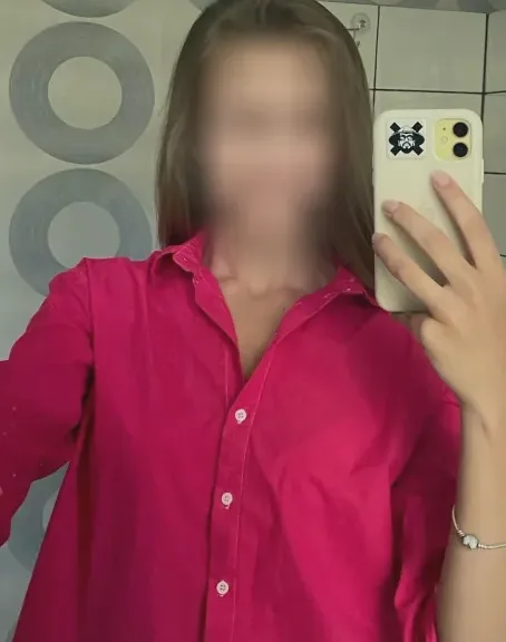 Anisa, 27 anni