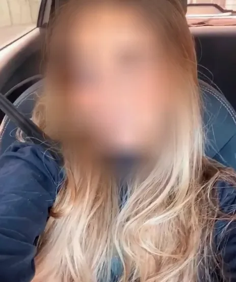 Aya, 27 anni