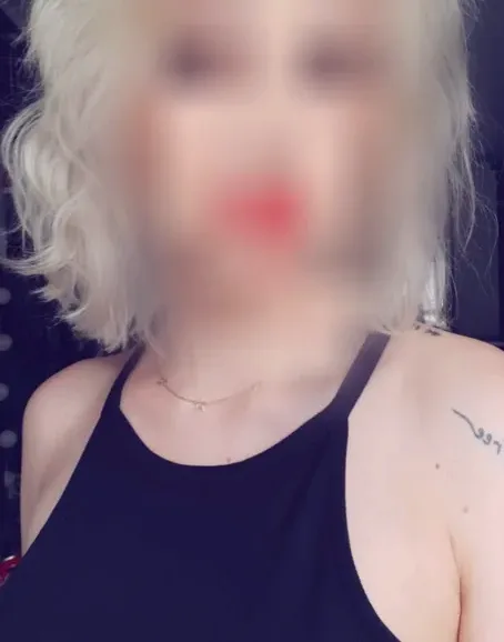 Carlotta, 37 anni